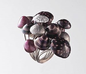 Beautiful Alice in Wonderland rings