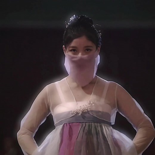Kim Yoo Jung Magical Dance Compilation