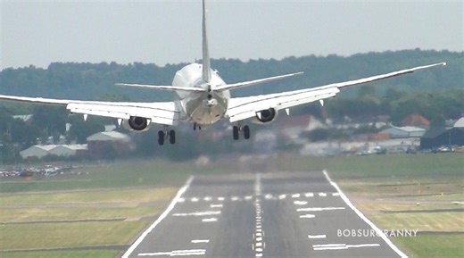 Weaponized 737 P-8 Poseidon launches into a steep tactical takeoff