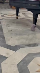 3.1K views · 294 reactions | On a Tightrope, il tango dell’ equilibrista, dal disco Don’t Forget to Fly nella esecuzione a Napoli, Basilica di San Giacomo degli Spagnoli per PIANO CITY NAPOLI Danzatelo con me. | Remo Anzovino | Facebook