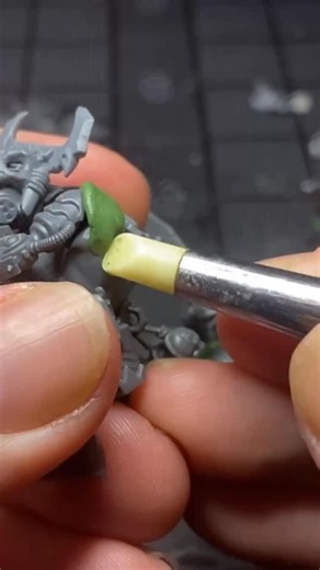 Magic Missile Minis on Instagram: "PART 7 of Making a CUSTOM Warhammer 40k Ork Kitbash #warhammer #warhammer40k #Orc #Kitbash #custom"