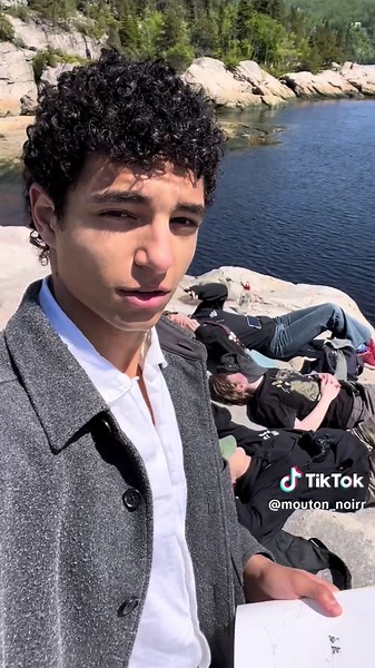 Sketching Together: Creative Vibes with Friends