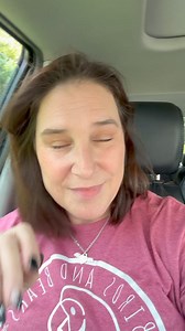 36K views · 1K reactions | You show me yours and I’ll show you mine! Sharing bird drama and commiseration with Straw Hat Parrots. Feel free to video reply with your crazy bird drama stories with no identifying information for the people please! | Birds and Beaks Rescue and Rehab | Facebook