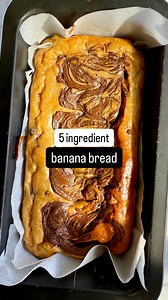 5-Ingredient Banana Bread If there’s one recipe you make this week, it has to be this insanely easy 5-ingredient banana bread. No flour, no fuss—just simple, wholesome ingredients that taste incredible. We’re officially obsessed in my house and have been baking it on repeat. 👇 Save this recipe, try it out, and tag someone who needs this in their life! Ingredients 3 ripe bananas 1/2 cup peanut butter 2 eggs 1 tsp baking powder 1 tsp vanilla extract Optional: handful of dark chocolate chips extra