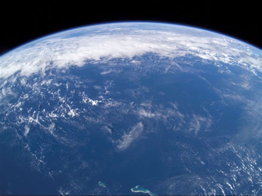 A quelle altitude voit-on la courbure de la Terre ?