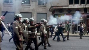 "The world is full of light, and this film is one shining example." Emma Thompson was so struck by the message of solidarity in the BAFTA Scotland nominated 'Nae Pasaran!' that she wanted to share this with you. Nae Pasaran! is in cinemas from 2nd November https://buff.ly/2RbjrVq | UNISON