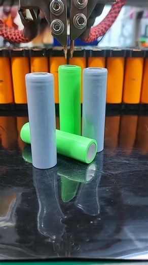 Lithium Battery Pack Making for Commercial Use 😲#lithiumbattery #batrerypack #diytool #diyelect