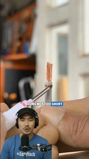 An Easy Way to Attach a Connector to an Electrical Cable #shorts