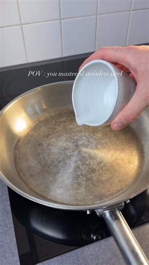 Tom | Tips for cooking on stainless steel ? If you’re completely new to cooking on stainless steel pans, here are the very basics: 1. Preheat... | Instagram