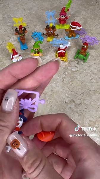 Kinder Sorpresa: Magia en Cada Huevo