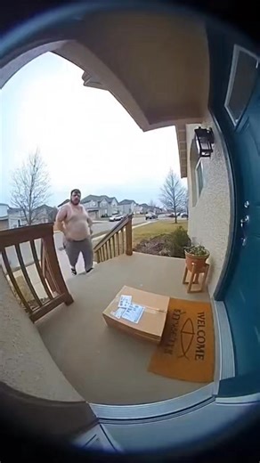 79K views · 1K reactions | Dude is panicking 藍藍 #foryoupagereels #funny #packagetheif #prank #karma #prankvideo | Just Fun Pranks | Facebook