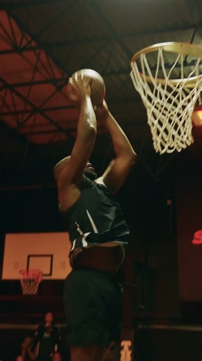 Captured By Jake on Instagram: "Team UDFN came out strong in game No.1 @mayomips @yassinbelle05 @udfn_basketball #basketball #1v1 #sbb #dunk #videographer"
