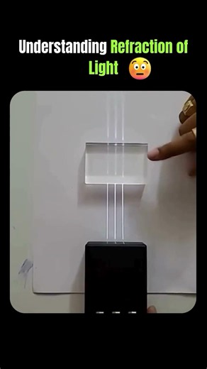 Understand Refraction of Light in 30 Seconds! 🔍✨