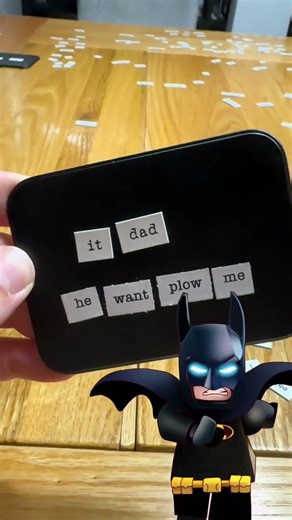 Ransom Notes with a guest star 👀 #ransomnotes #ransomnotesgame #boardgames