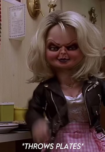 Best fight scene and funniest fight scene I say lol #foryoupage #chucky #toffany #tiffany #funny #fight #arument #curse #lol #doll #fyp