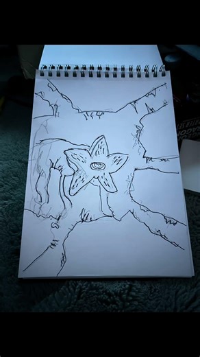 Demo out my note pad #art #strangerthings #edit #ideas #artideas