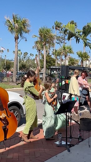 243K views · 4K reactions | The Alaskan Sunnyside Sisters bring bluegrass to sunny Florida! Watch as these four talented sisters perform “Blue Moon of Kentucky” live in Venice, FL. With their signature harmonies and acoustic picking, they keep the spirit of traditional bluegrass alive.If you enjoy our music, don’t forget to like, comment, Melissa Shamanov. #Bluegrass #AlaskanSunnysideSisters #LiveMusic #VeniceFL #BlueMoonOfKentucky | Alaskan Sunnyside Sisters | Facebook