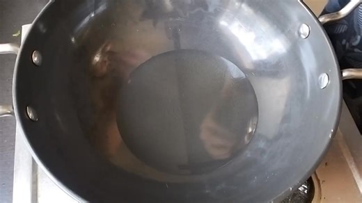 Ingredients Spinach Onion Salt to taste Red car powder cumin Garlic tamarind Oil Cumin Mustard Asafoetida Half a spoon of long dal Half a spoon of chickpeas Turmeric Curry leaves Badagi chili ಸಾಮಗ್ರಿ ಪಾಲಕ್ ಸೊಪ್ಪು ಈರುಳ್ಳಿ ರುಚಿಗೆ ತಕ್ಕಷ್ಟು ಉಪ್ಪು ರೆಡ್ ಕಾರದ ಪುಡಿ ಜೀರಿಗೆ ಬೆಳ್ಳುಳ್ಳಿ ಹುಣಸೆಹಣ್ಣು ಎಣ್ಣೆ ಜೀರಿಗೆ ಸಾಸಿವೆ ಇಂಗು ಅರ್ಧ ಚಮಚ ಉದ್ದಿನ ಬೇಳೆ ಅರ್ಧ ಚಮಚ ಕಡಲೆ ಬೇಳೆ ಅರಿಶಿಣ ಕರಿಬೇವಿನ ಸೊಪ್ಪು ಬ್ಯಾಡಗಿ ಮೆಣಸಿನಕಾಯಿ palak chutney recipe,palak chutney andhra recipe,palak chutney,chutney recipe,palak chutney quick recipe,p