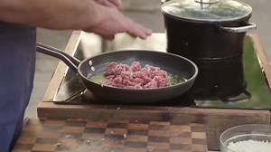 Giorgione - Orto e cucina. Gramigna alla salsiccia. SBAV! 😋 | Gamberorosso.tv
