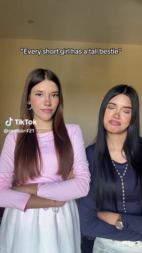 160cm vs 176cm: short girl with tall bestie height difference