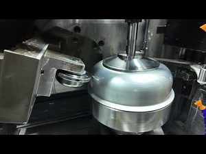 The spinning process of a aluminum wok 铝炒锅旋压