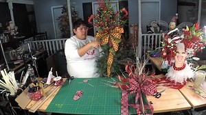 Are y'all planning your Christmas trees yet?? Coach Jordan has a rustic tree topper idea for y'all today. | DecoExchange