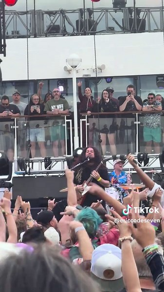 @Coheed and Cambria on the pool deck day 5! #coheedandcambria #livemusic