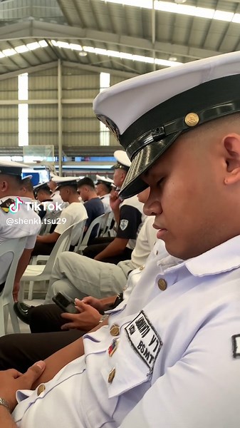 Graduation Vibes: Maritime Ceremony Highlights