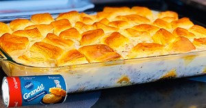 Sausage Gravy Biscuit Casserole Recipe