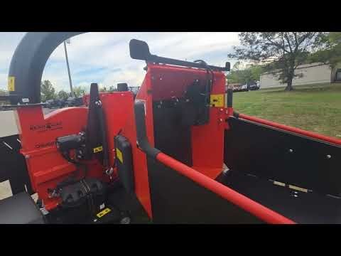 Bear Cat CH8993H Chipper 9" Tow Behind 35HP VAN