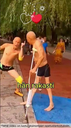 Vanha mies hyppäsi veteen sairaudestaan huolimatta 💙