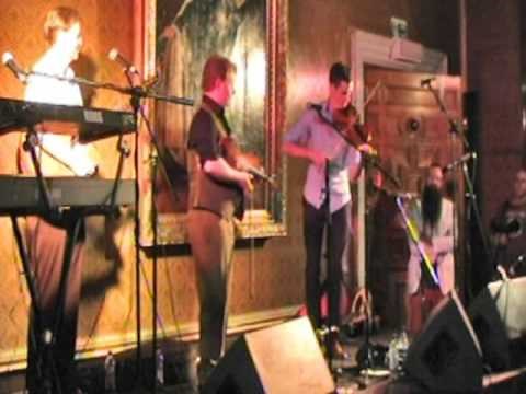 Duelling Fiddles... ...Battlefield Band in Concert at the Music Tryst Festival 2010