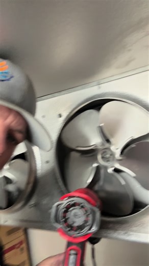 Defrosting a walk in freezer. #precisioncomfort #frozen #defrost #freezer