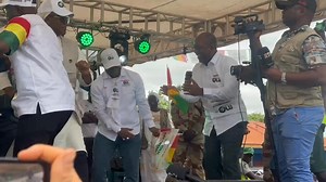 Kouroussa : Quand les ministres Aminata Kaba, Mory Conde et Dr Lanciné Condé dansent le dounoumba. | Yahaya Keita