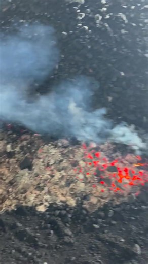 Have you ever seen coal spontaneous combustion #energy #sciencetok #fyp #money #engineering #coal #money #miner