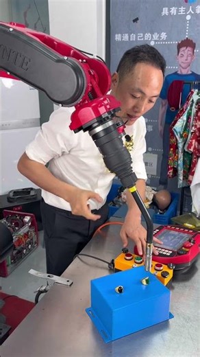 #industrial #factory #six_axes #borunte_robots_jack #robot #automatic #borunte #robots #mechanic