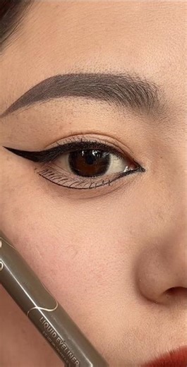 ✨ Eyebrow Drawing Tutorial for Beginners | Universal Makeup Guide 💄 Natural & Beautiful Look#shorts