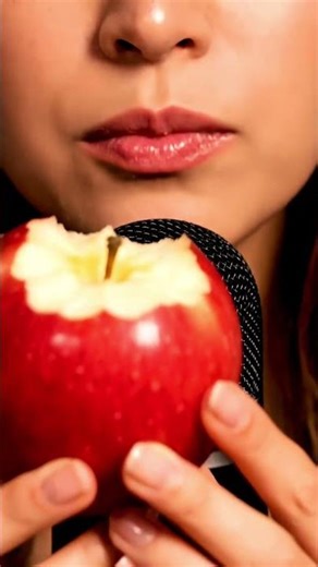 Juicy Red Apple ASMR 🍎 | Relaxing Crunchy Bites