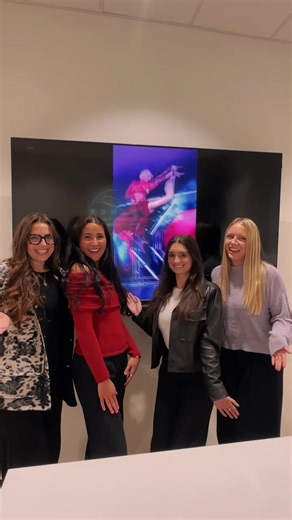 watching ZENITH recaps on repeat 😍🔥 let us know below if you were on tour this past wknd!! #IDDanceCompetition #ZenithTour #UnityTour