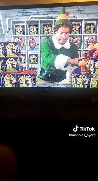 The funniest part of the movie is when #buddytheelf was sent to toy testing by testing out the #jackinthebox And it gave him the jumpscare three times #elf