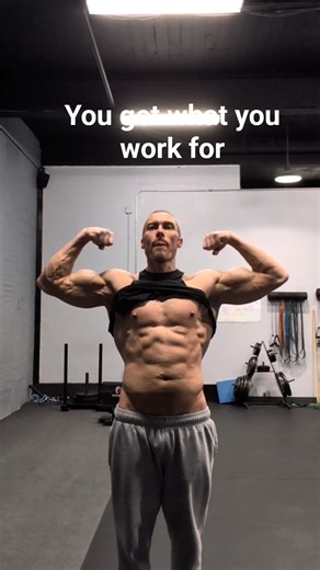 Old man bodybuilding #youtube #shorts #youtubeshorts #bodybuilding