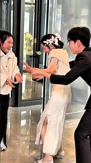 Beautiful Chinese Wedding Dress | Silk Blossom Bridal Look 👰✨