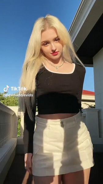 Ready for warmer weather! ❤️🍒 #fyp #dancing #baddies #hotties #of #trending #twerk #girls #hotgirls #baddiesoftiktok #thicktok #teamwork #roadto10k #roadto5k #model #linkinbio #fakebody