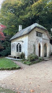 138K views · 5.7K reactions | Stourhead Garden is one of England’s most famous landscape gardens, located near Mere in Wiltshire and managed by the National Trust. | Beauty of the World | Facebook