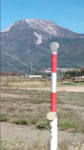 伊吹山とララミー牧場