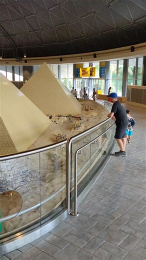 Egypt in LEGO at LEGOLAND Dubai | Beyond the Brick