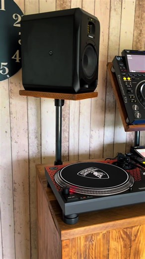 Custom Booth Solutions for Your Equipment