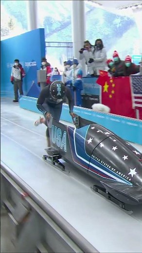 Precision in training. Power on the ice. 💪 #bobsleigh