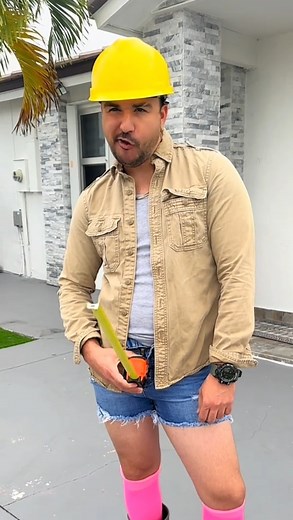 163K views · 6.5K reactions | Ser Contratista es mi Pasión #humor #humorlatino #latinos #latinostiktok #hombres #latinosenusa | Kevin Cabot | Facebook