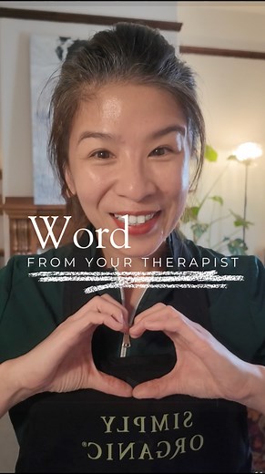 Hi there, and welcome to Peppy’s Face and Scalp Co.! 🌿I’m Eve, your facial and scalp therapist. First, I’d like to thank you for being here and for supporting what I’m creating for the Hobart community. A special thanks to Maria, The Makeup Ambulance, for her genuine sharing, which has helped me meet so many wonderful new faces and grow this exciting new venture.Over the years, I’ve had the privilege of working and learning beauty treatments around the world. I’ve trained with incredible expert